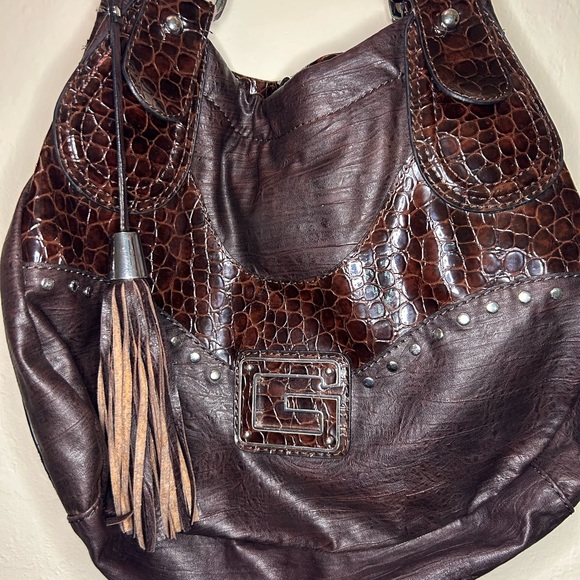 Elegant Brown Y2K Guess Leather Shoulder Bag - Picture 2 of 5